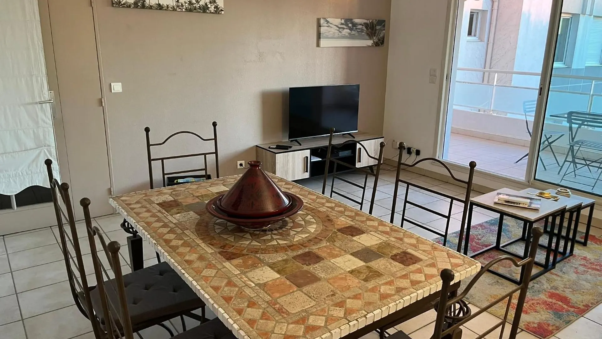 Apartment Appartement T2, 55M2, Meuble, Piscine Marseille France