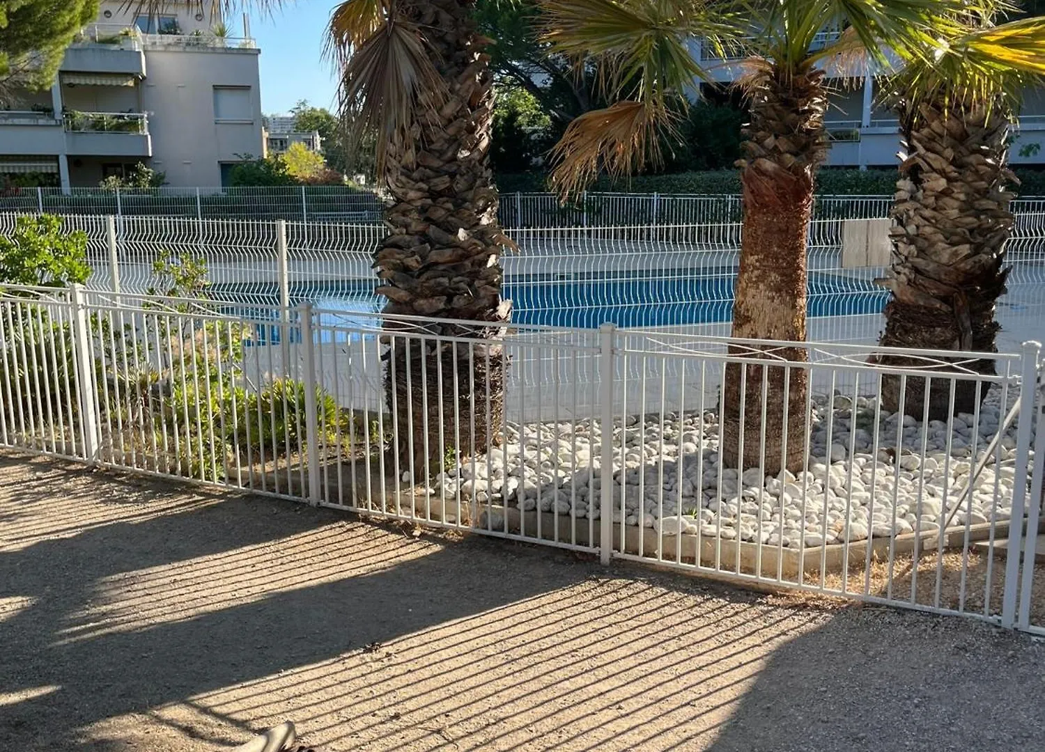 Appartement T2, 55M2, Meuble, Piscine Marseille France